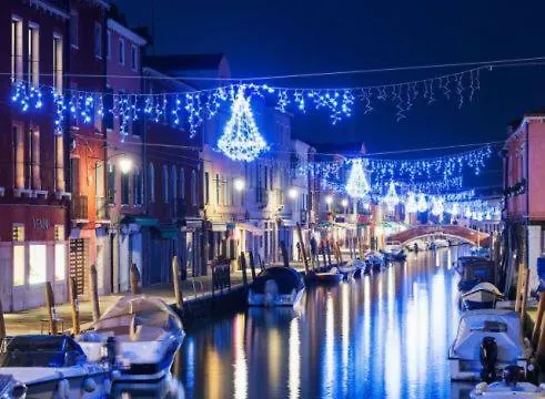 Blue Venice Hotel Homestay